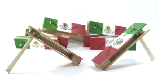 Matraca de madera 18 cm paquete de 10 pzs- Wiwi Fiestas de mayoreo